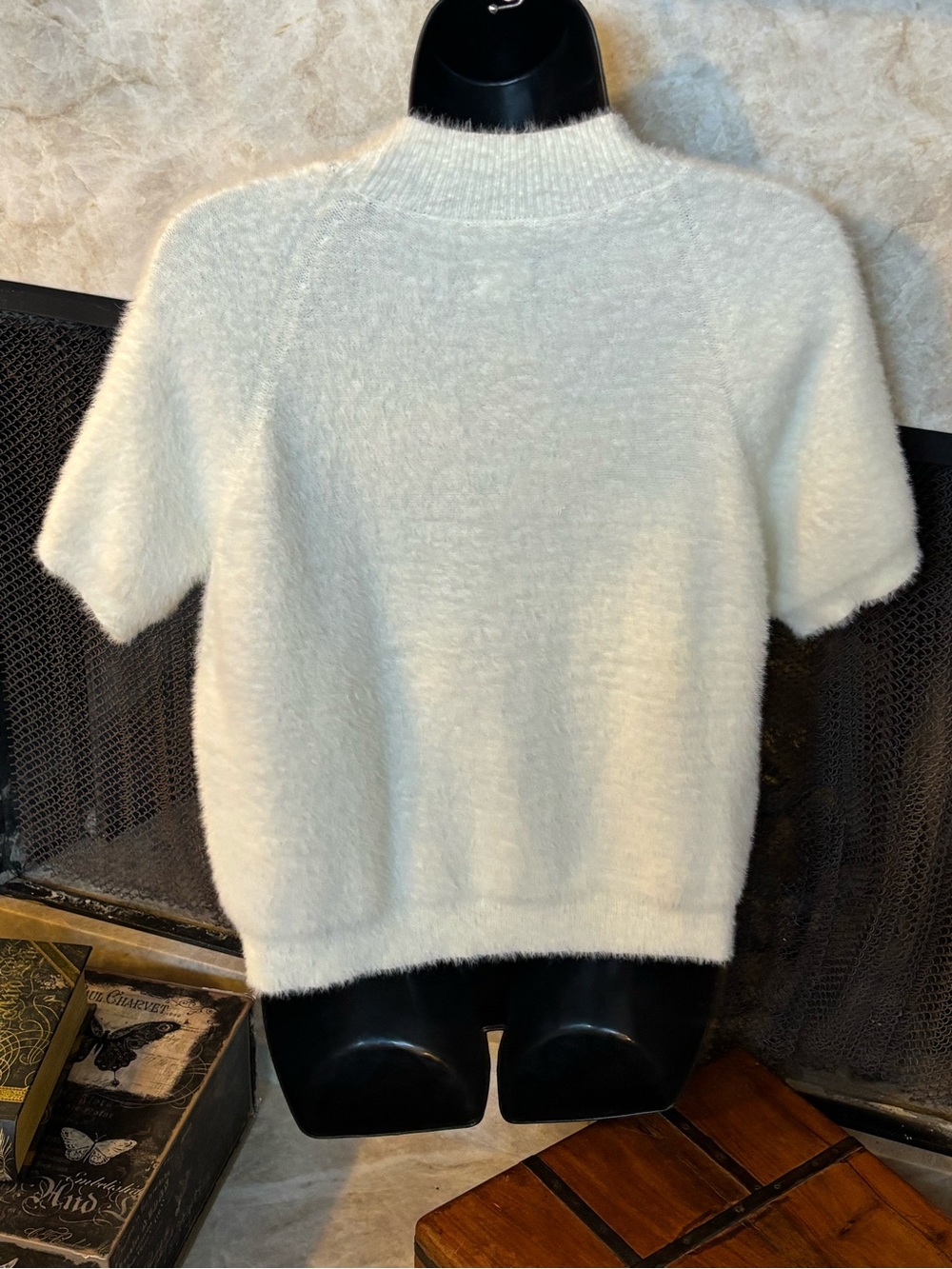 Pilcro Anthropologie Ivory Fuzzy Short Sleeve Sweater Top XL - Picture 3 of 10